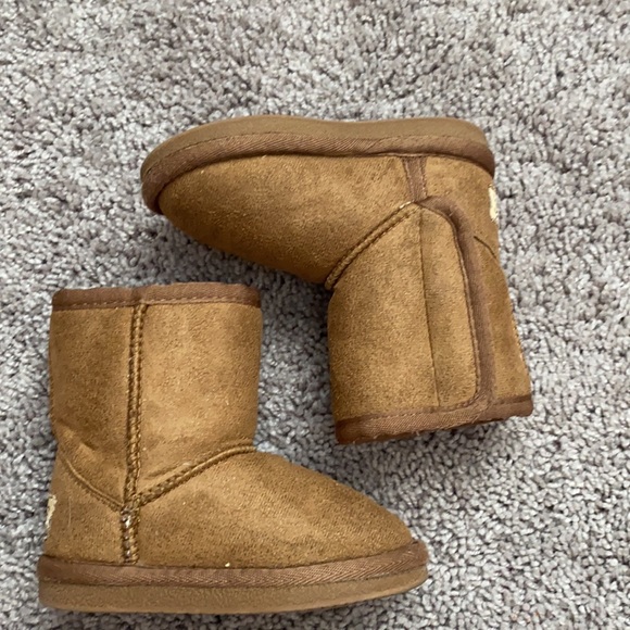 Apres by lamo brown boots - Picture 6 of 12